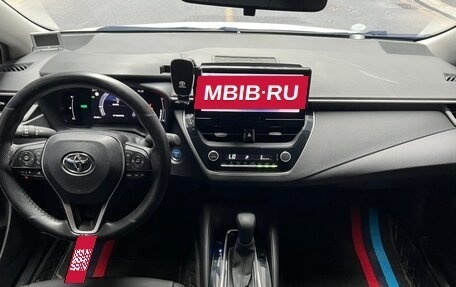 Toyota Corolla, 2023 год, 1 790 000 рублей, 8 фотография