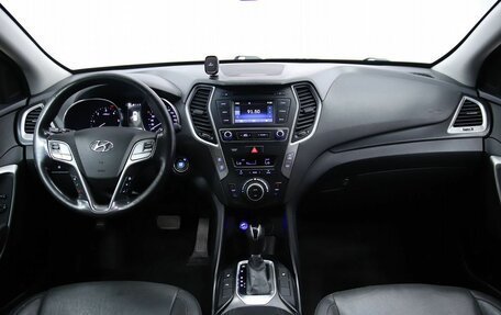 Hyundai Santa Fe III рестайлинг, 2017 год, 2 090 000 рублей, 12 фотография