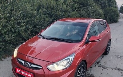 Hyundai Solaris II рестайлинг, 2012 год, 600 000 рублей, 1 фотография