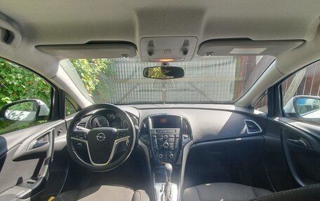 Opel Astra J, 2015 год, 1 100 000 рублей, 2 фотография
