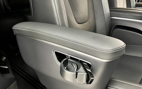 Mercedes-Benz V-Класс, 2026 год, 13 950 000 рублей, 25 фотография