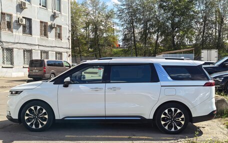 KIA Carnival, 2021 год, 3 900 000 рублей, 5 фотография