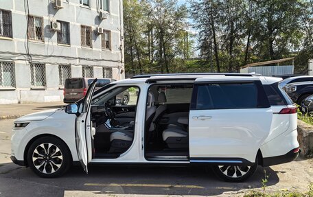 KIA Carnival, 2021 год, 3 900 000 рублей, 10 фотография