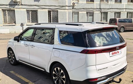 KIA Carnival, 2021 год, 3 900 000 рублей, 9 фотография