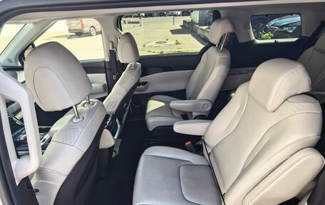 KIA Carnival, 2021 год, 3 900 000 рублей, 11 фотография