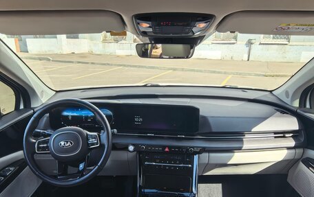 KIA Carnival, 2021 год, 3 900 000 рублей, 13 фотография