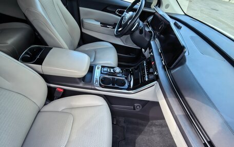 KIA Carnival, 2021 год, 3 900 000 рублей, 18 фотография