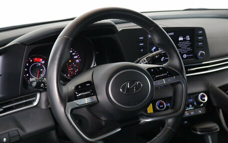 Hyundai Elantra, 2021 год, 1 799 000 рублей, 8 фотография