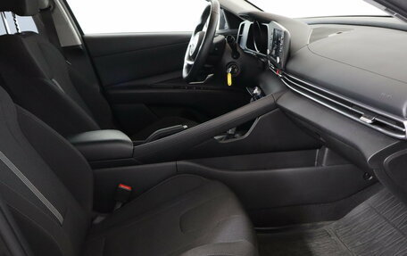 Hyundai Elantra, 2021 год, 1 799 000 рублей, 12 фотография