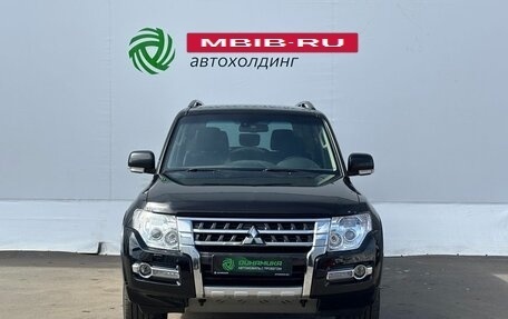 Mitsubishi Pajero IV, 2015 год, 2 300 000 рублей, 2 фотография