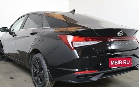 Hyundai Elantra, 2021 год, 1 799 000 рублей, 4 фотография