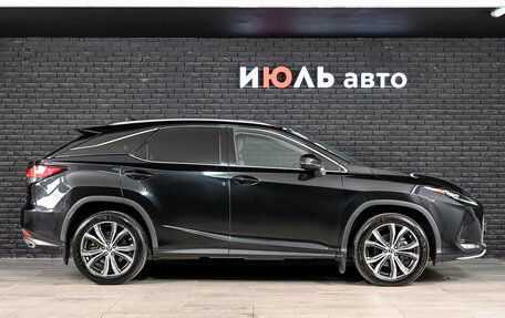 Lexus RX IV рестайлинг, 2020 год, 5 300 000 рублей, 9 фотография