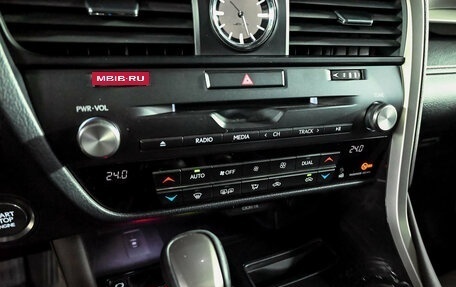 Lexus RX IV рестайлинг, 2020 год, 5 300 000 рублей, 19 фотография