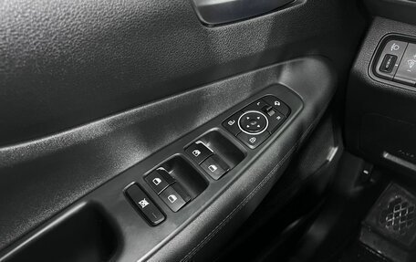 Hyundai Santa Fe IV, 2018 год, 2 650 000 рублей, 16 фотография