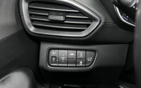 Hyundai Santa Fe IV, 2018 год, 2 650 000 рублей, 17 фотография