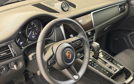 Porsche Macan I рестайлинг, 2025 год, 11 495 000 рублей, 21 фотография