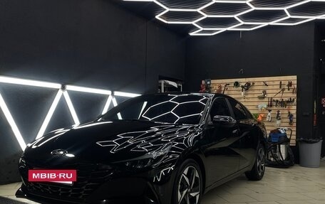 Hyundai Elantra, 2021 год, 2 100 000 рублей, 6 фотография