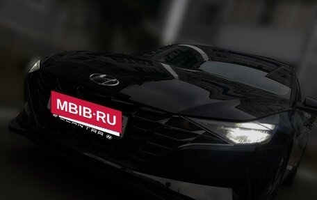 Hyundai Elantra, 2021 год, 2 100 000 рублей, 14 фотография