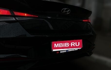 Hyundai Elantra, 2021 год, 2 100 000 рублей, 7 фотография