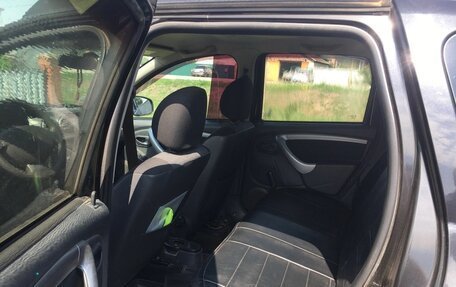 Renault Duster I рестайлинг, 2014 год, 850 000 рублей, 4 фотография