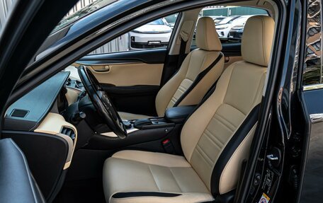 Lexus NX I, 2016 год, 2 860 000 рублей, 10 фотография