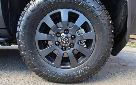 Toyota Land Cruiser Prado, 2025 год, 10 985 000 рублей, 7 фотография