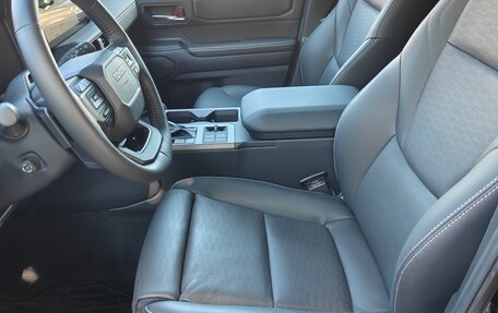 Toyota Land Cruiser Prado, 2025 год, 10 985 000 рублей, 22 фотография