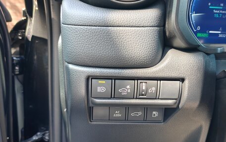 Toyota Land Cruiser Prado, 2025 год, 10 985 000 рублей, 32 фотография