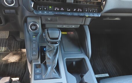 Toyota Land Cruiser Prado, 2025 год, 10 985 000 рублей, 31 фотография