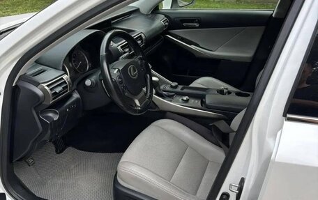 Lexus IS III, 2016 год, 2 550 000 рублей, 2 фотография