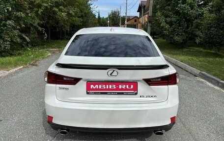 Lexus IS III, 2016 год, 2 550 000 рублей, 5 фотография