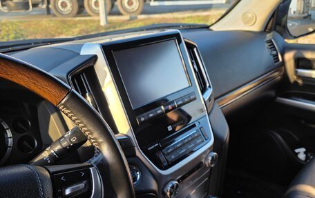 Toyota Land Cruiser 200, 2015 год, 6 200 000 рублей, 14 фотография