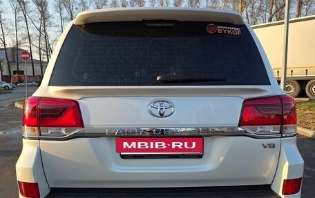 Toyota Land Cruiser 200, 2015 год, 6 200 000 рублей, 22 фотография