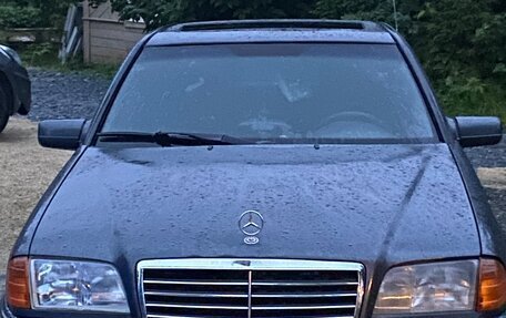 Mercedes-Benz C-Класс, 1995 год, 350 000 рублей, 2 фотография