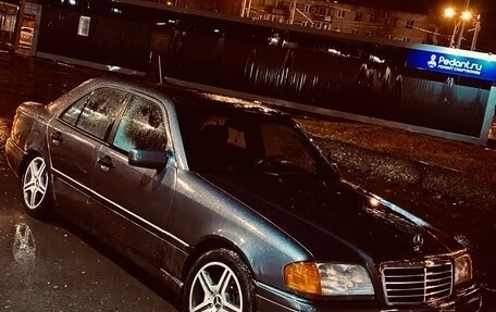 Mercedes-Benz C-Класс, 1995 год, 350 000 рублей, 5 фотография