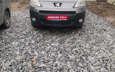 Peugeot Partner II рестайлинг 2, 2010 год, 445 000 рублей, 1 фотография