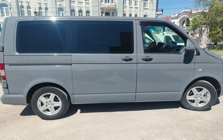 Volkswagen Transporter T5 рестайлинг, 2011 год, 1 285 000 рублей, 6 фотография