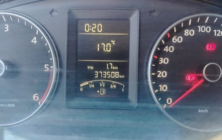 Volkswagen Transporter T5 рестайлинг, 2011 год, 1 285 000 рублей, 16 фотография