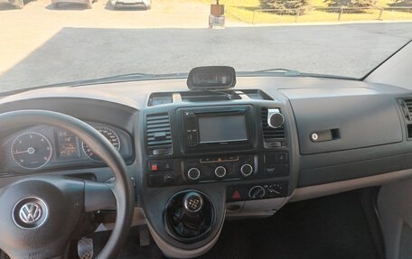 Volkswagen Transporter T5 рестайлинг, 2011 год, 1 285 000 рублей, 15 фотография