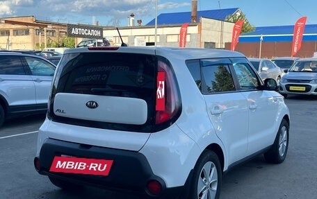 KIA Soul II рестайлинг, 2016 год, 1 100 000 рублей, 7 фотография