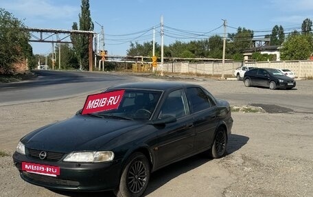 Opel Vectra B рестайлинг, 1998 год, 250 000 рублей, 3 фотография