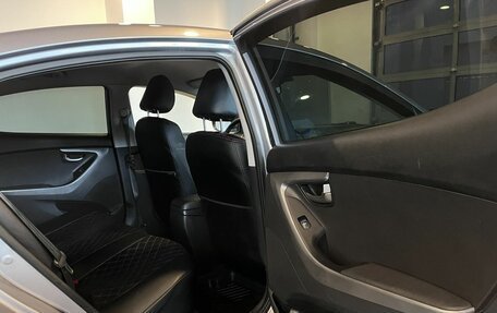 Hyundai Elantra V, 2012 год, 1 096 000 рублей, 17 фотография
