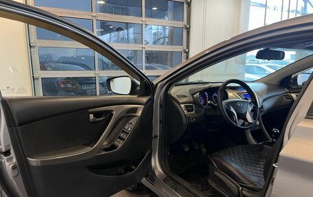 Hyundai Elantra V, 2012 год, 1 096 000 рублей, 21 фотография