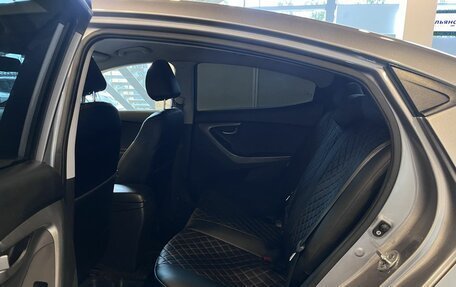 Hyundai Elantra V, 2012 год, 1 096 000 рублей, 24 фотография