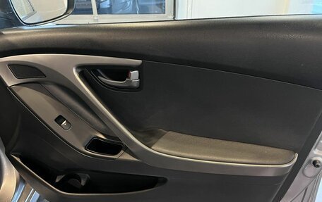 Hyundai Elantra V, 2012 год, 1 096 000 рублей, 28 фотография