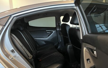 Hyundai Elantra V, 2012 год, 1 096 000 рублей, 26 фотография