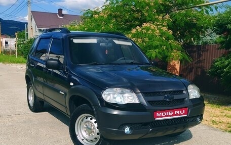 Chevrolet Niva I рестайлинг, 2011 год, 520 000 рублей, 1 фотография