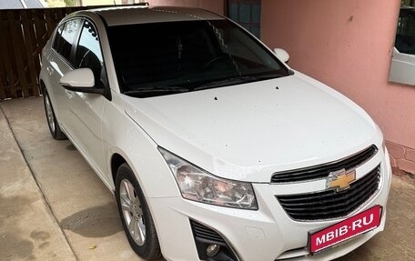 Chevrolet Cruze II, 2014 год, 850 000 рублей, 1 фотография