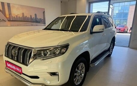 Toyota Land Cruiser Prado 150 рестайлинг 2, 2020 год, 6 050 000 рублей, 1 фотография