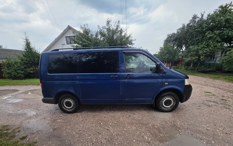 Volkswagen Transporter T5 рестайлинг, 2004 год, 720 000 рублей, 13 фотография